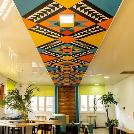 People Hostel & Coworking Bisjkek Eksteriør bilde